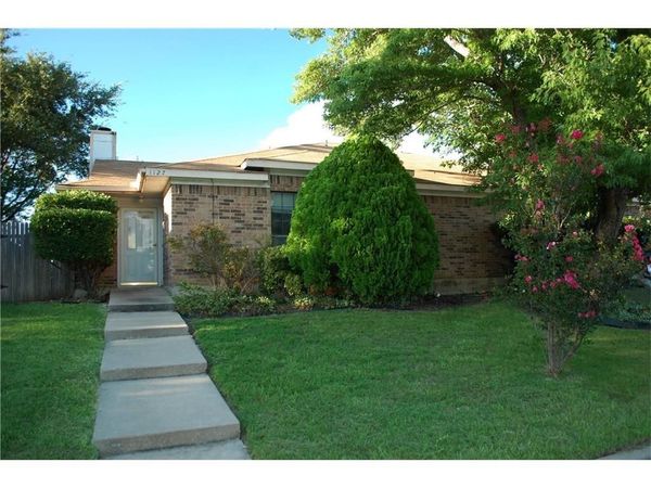 1127 Rimcrest Drive, Arlington, TX 76017