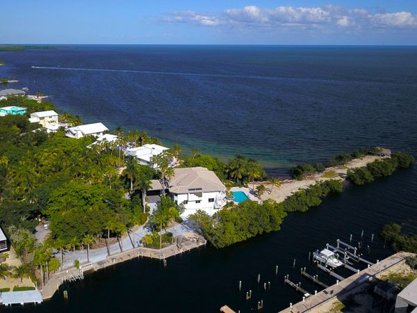 80 Ocean Front Drive, KEY LARGO, FL 33037