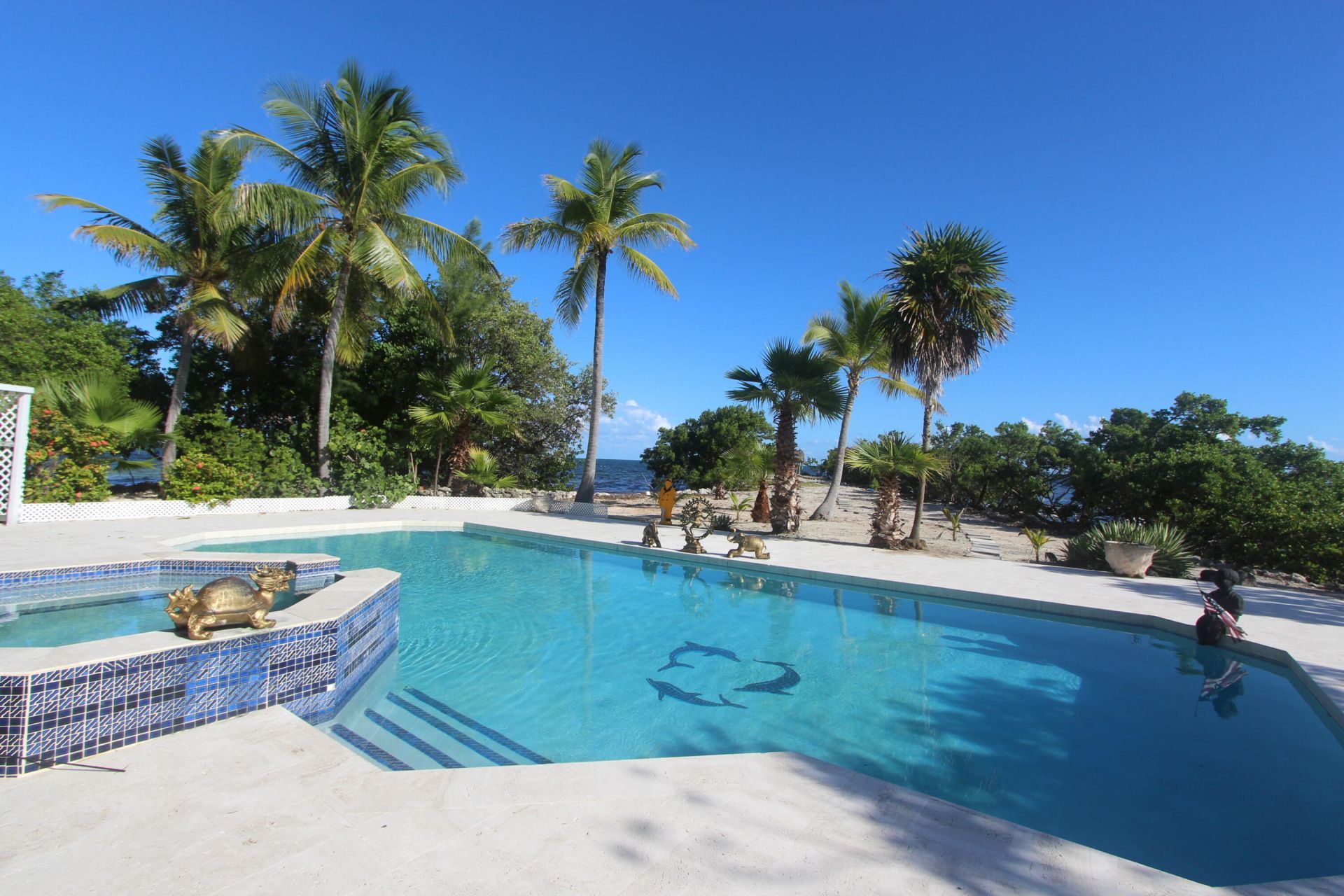 80 Ocean Front Drive, Key Largo, FL 33037 Photo