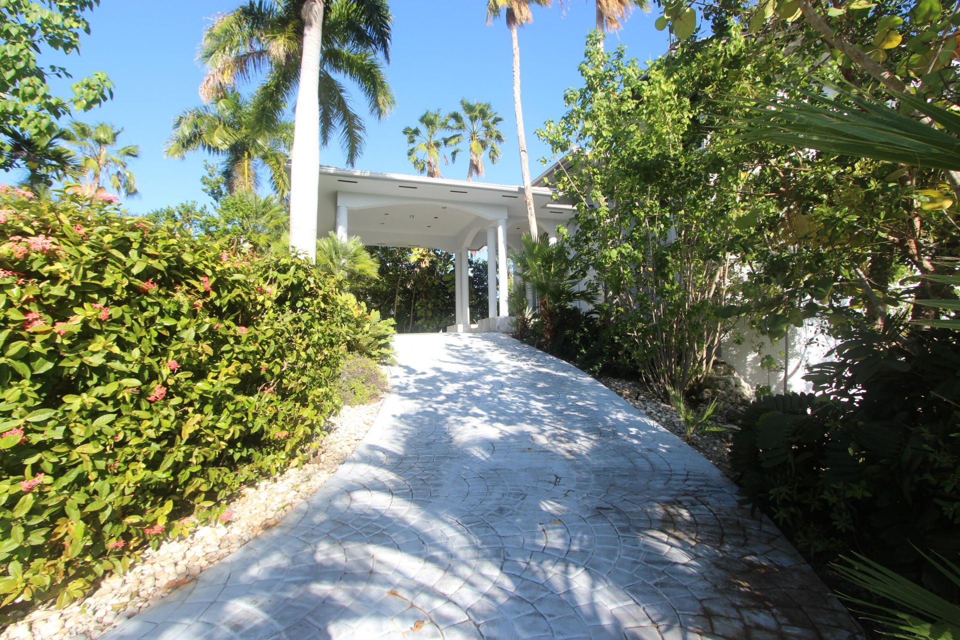 80 Ocean Front Drive, Key Largo, FL 33037 Photo