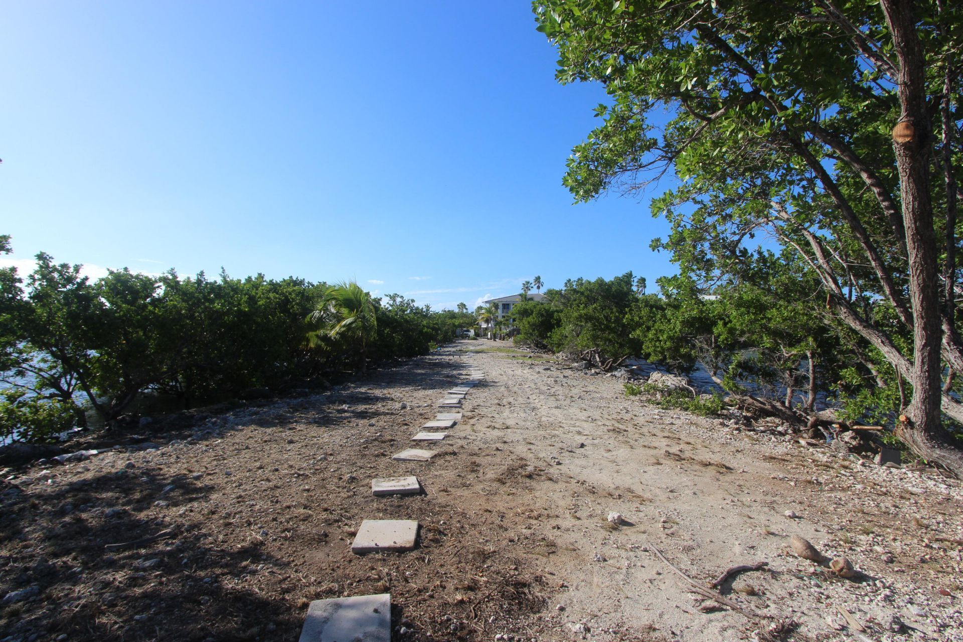 80 Ocean Front Drive, Key Largo, FL 33037 Photo