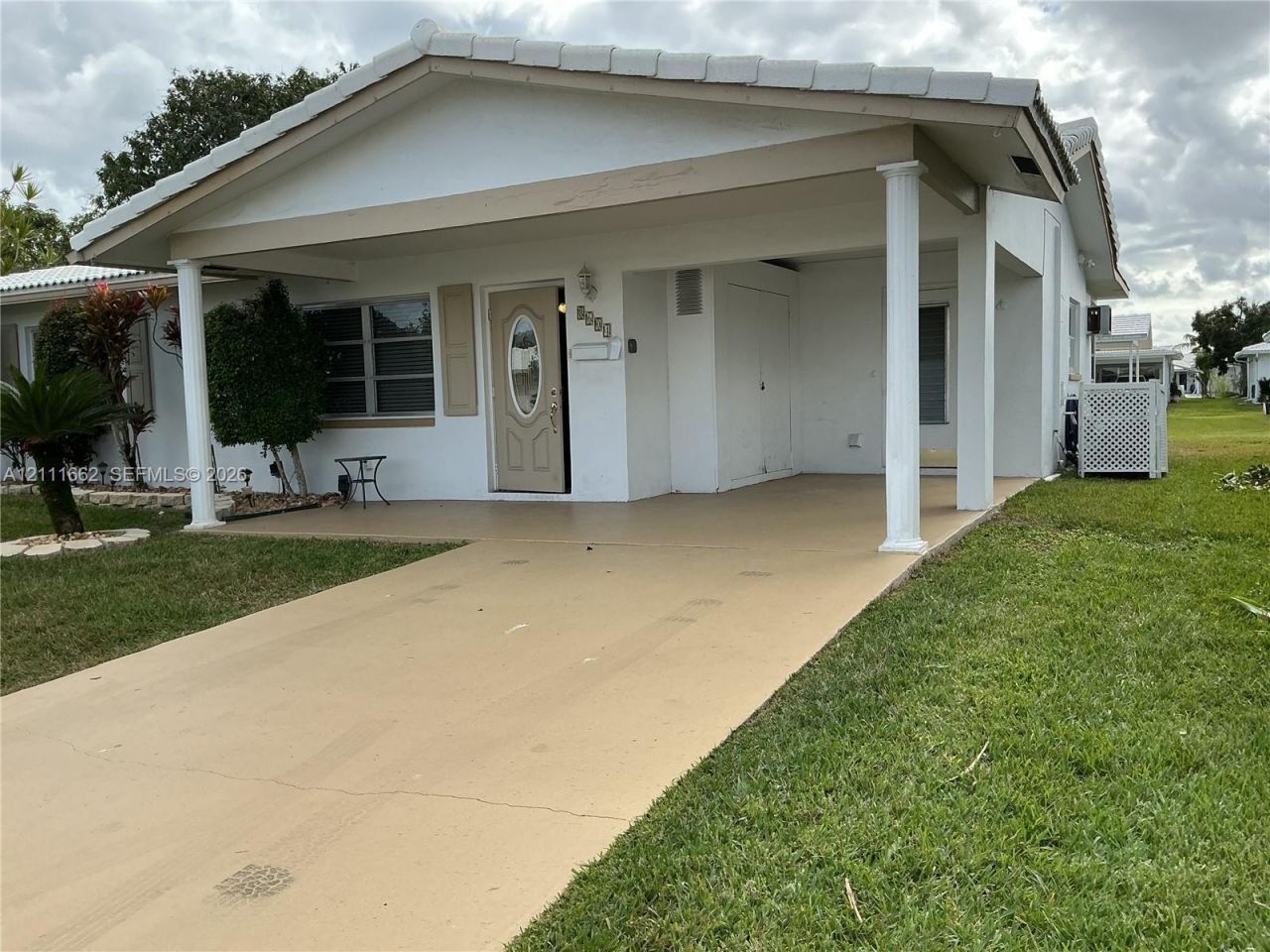 8604 NW 59th Pl, Tamarac, FL 33321 Main Photo