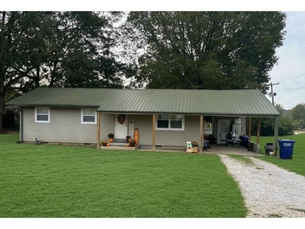 190 Maple St., Hickory Flat, MS 38633
