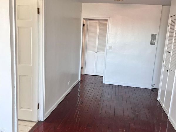 81-11 45 Ave, Unit 6D, Elmhurst, NY 11373