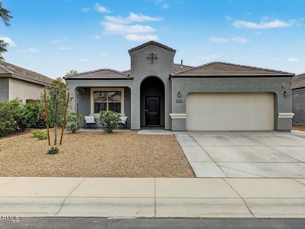 29755 W WHITTON Avenue, Buckeye, AZ 85396