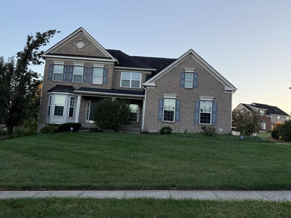 1835 Farmhouse Way, Florence, KY 41042