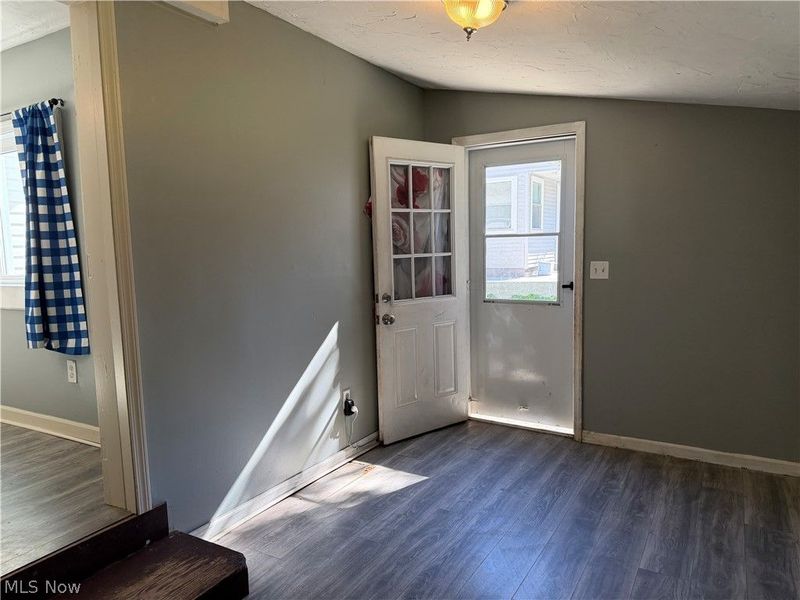 227 N East Street, Medina, OH 44256 Photo 13