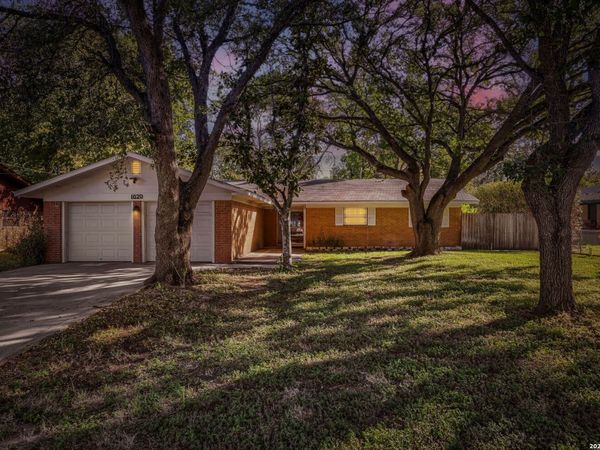 1020 Daffodil, New Braunfels, TX 78130