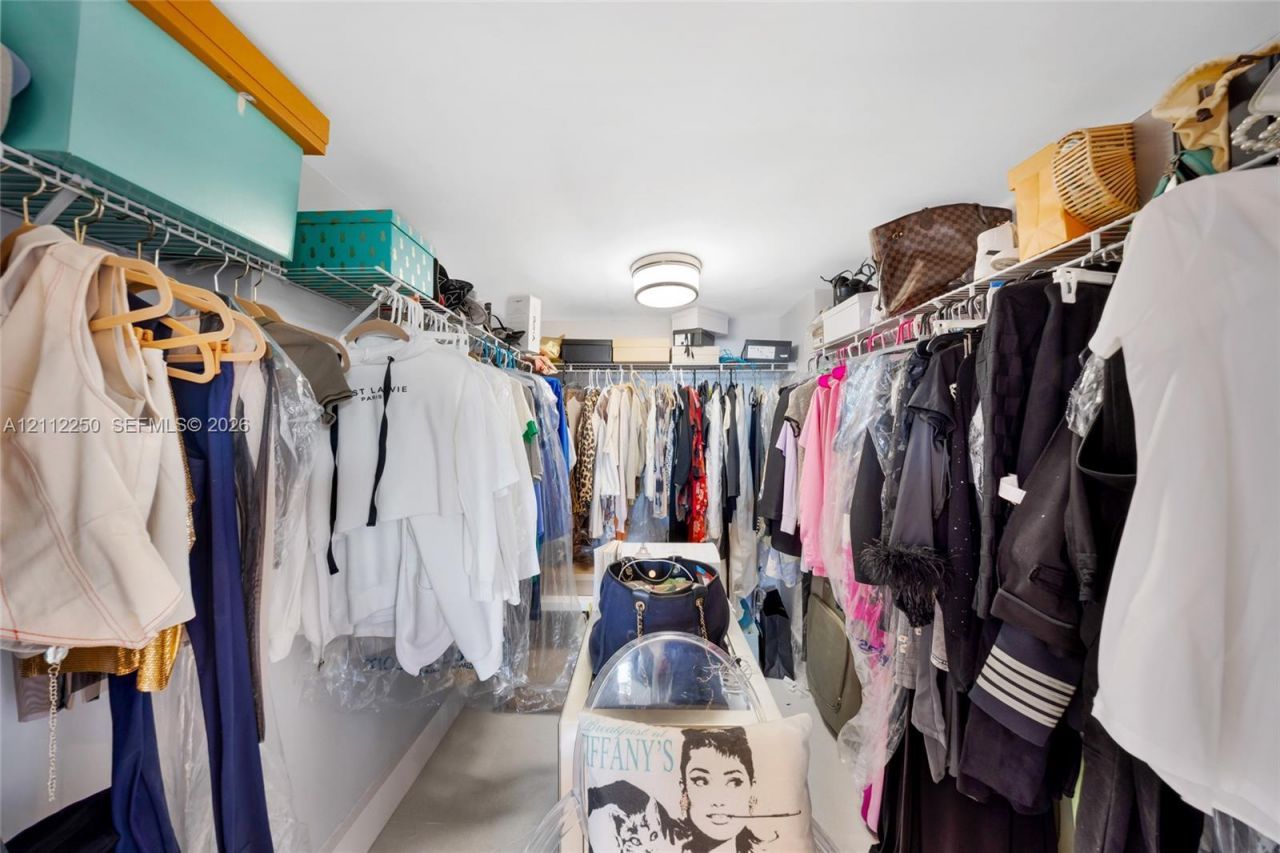 5838 Collins Ave , Unit 2F, Miami Beach, FL 33140 Photo