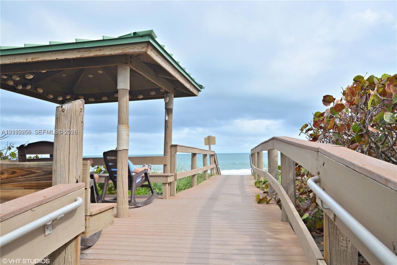 9900 S Ocean Dr, Unit 601, Jensen Beach, FL 34957 Photo