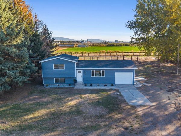 709 W Larue Drive, Heyburn, ID 83336