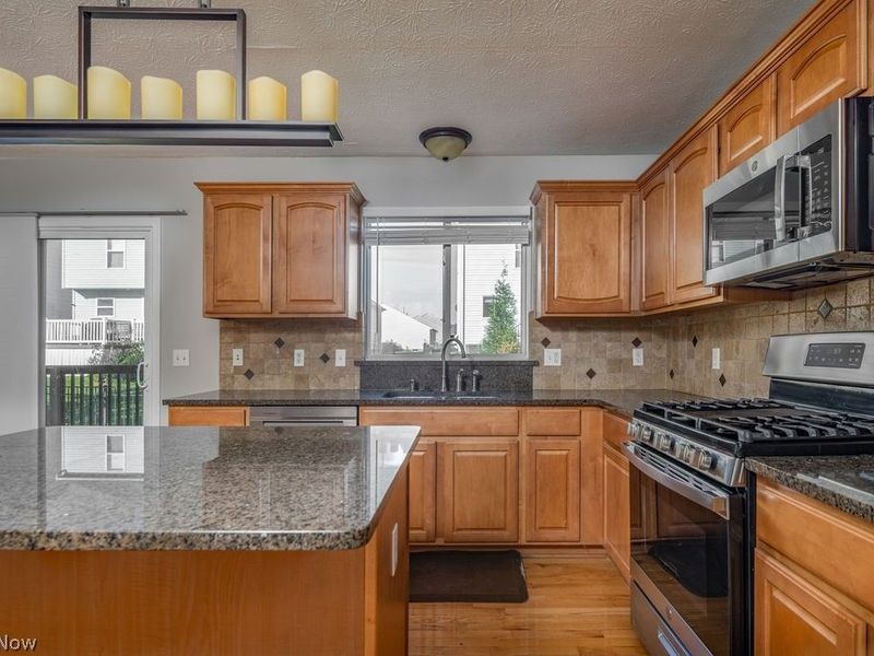 648 Cornell Drive, Broadview Heights, OH 44147 Photo 10