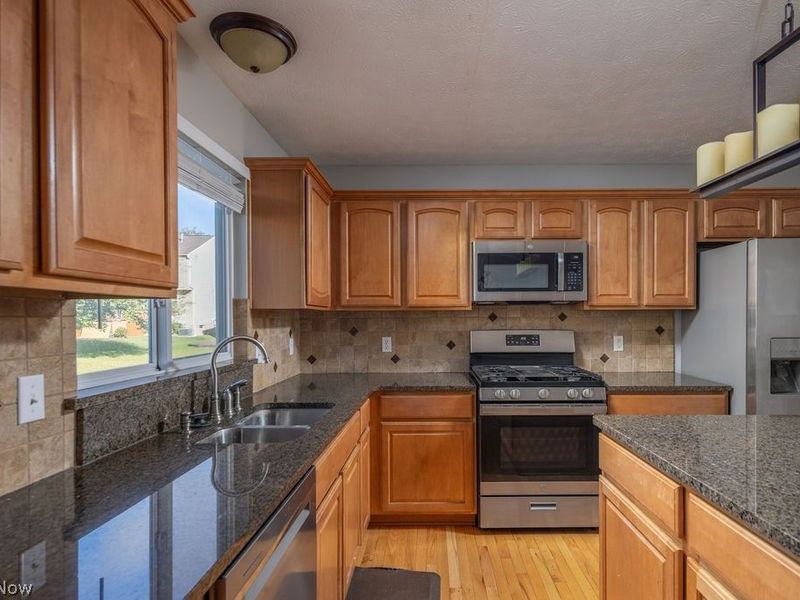 648 Cornell Drive, Broadview Heights, OH 44147 Photo 11
