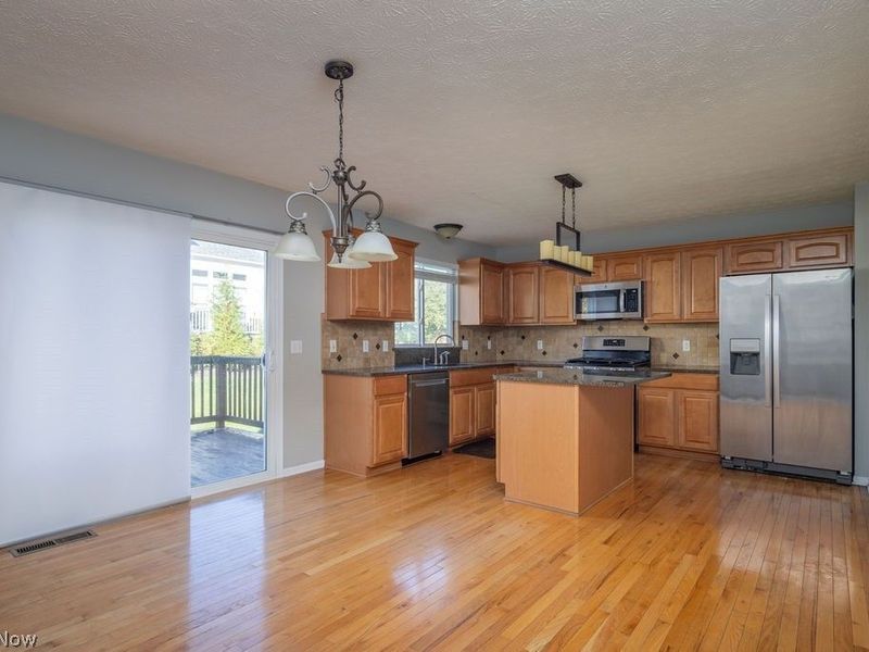 648 Cornell Drive, Broadview Heights, OH 44147 Photo 9