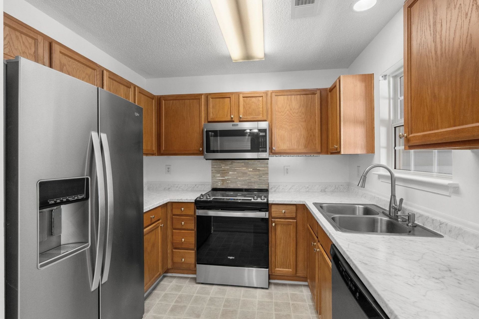 453 Seabert Rd. Photo 8