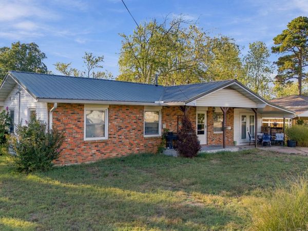 1209 N Darrell Street , Mountain Grove, MO 65711