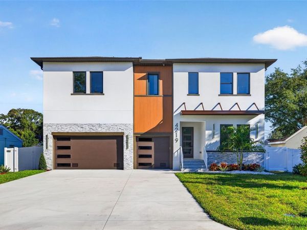 4219 W BAY VIEW AVENUE, TAMPA, FL 33611