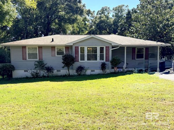 4001 Bourgeois Drive, Mobile, AL 36609