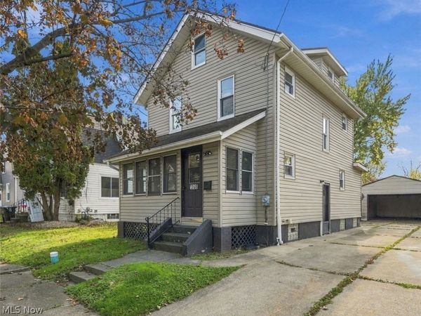 1268 Kansas Avenue, Akron, OH 44314