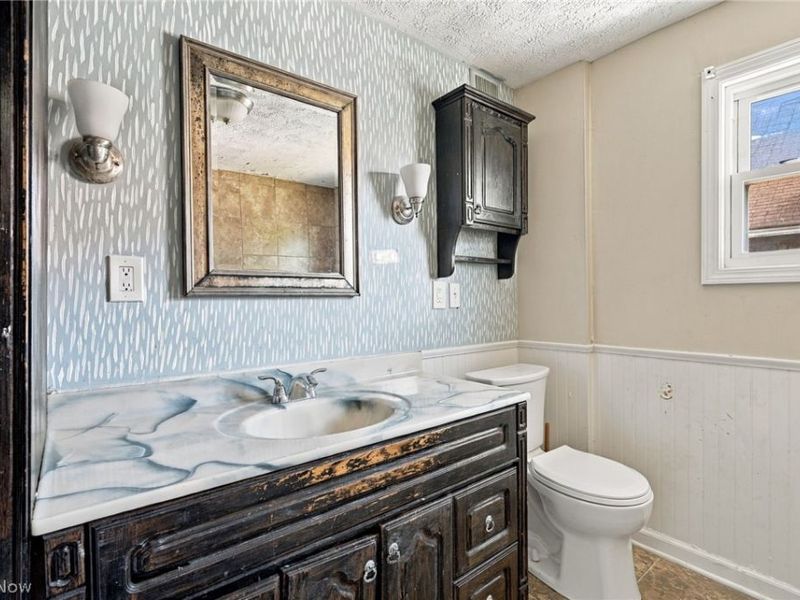 1268 Kansas Avenue, Akron, OH 44314 Photo 14