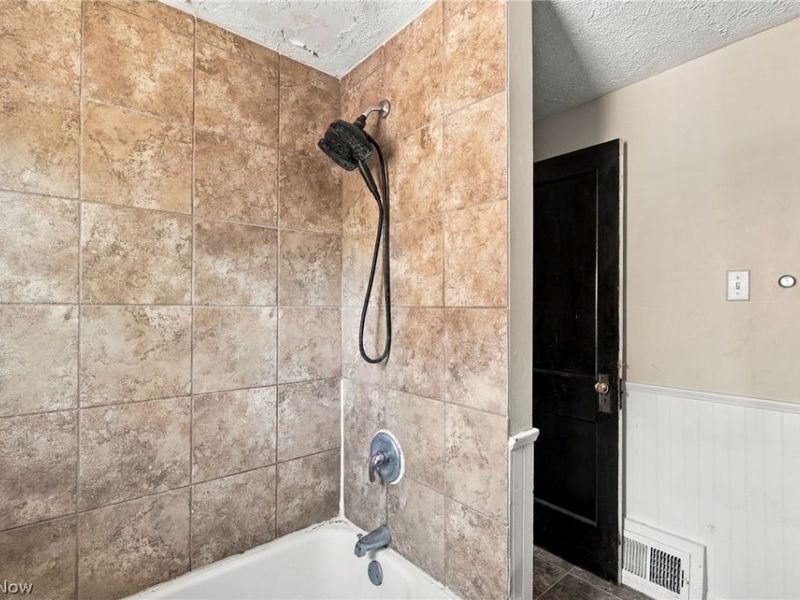 1268 Kansas Avenue, Akron, OH 44314 Photo 15
