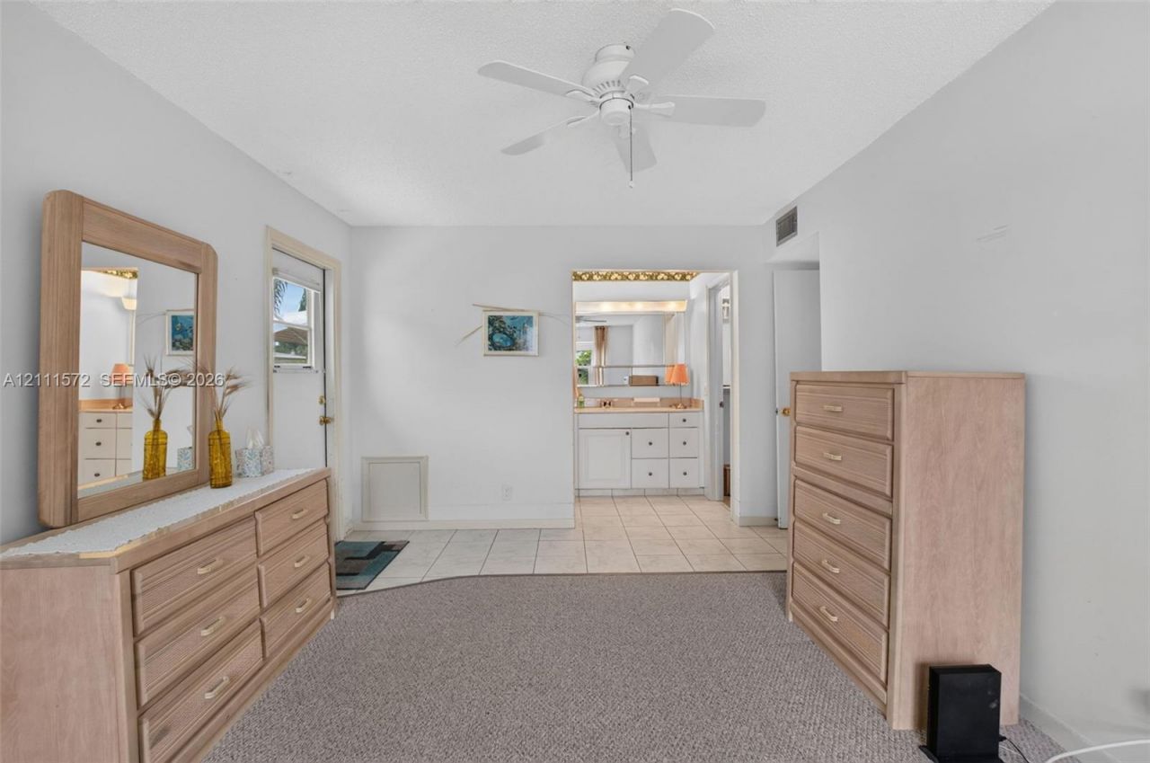 1010 E Circle Ter E , Unit A, Delray Beach, FL 33445 Photo