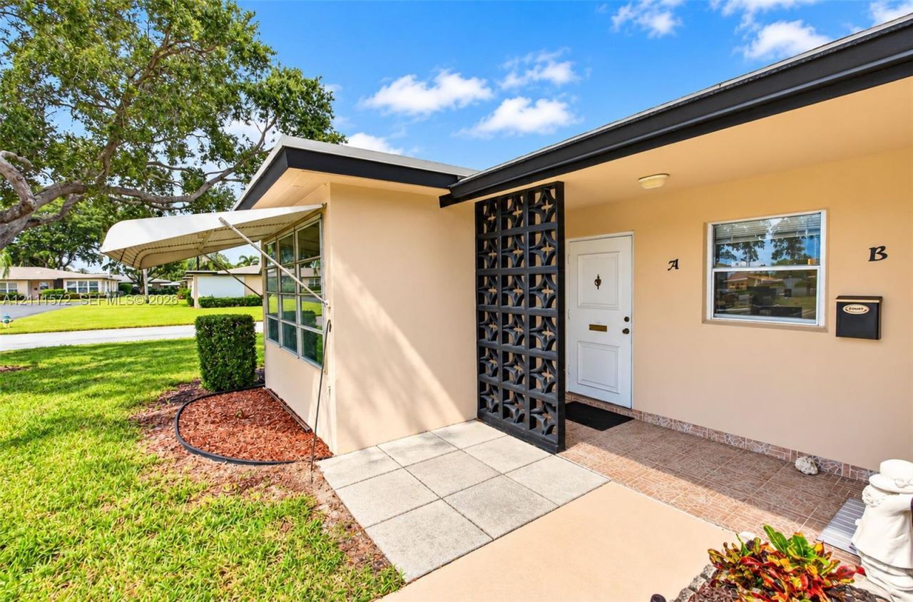 1010 E Circle Ter E, Unit A, Delray Beach, FL 33445 Photo