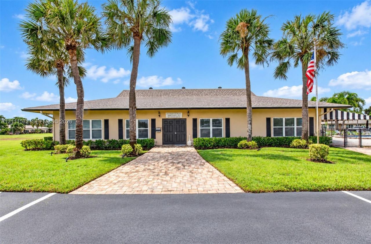 1010 E Circle Ter E , Unit A, Delray Beach, FL 33445 Photo