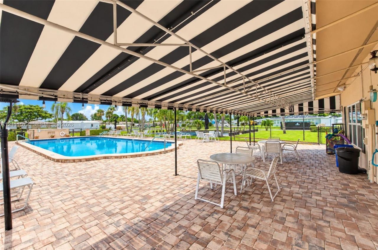 1010 E Circle Ter E, Unit A, Delray Beach, FL 33445 Photo