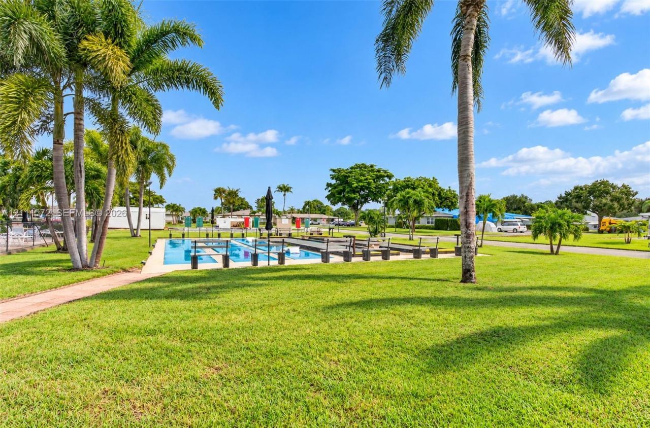 1010 E Circle Ter E, Unit A, Delray Beach, FL 33445 Photo