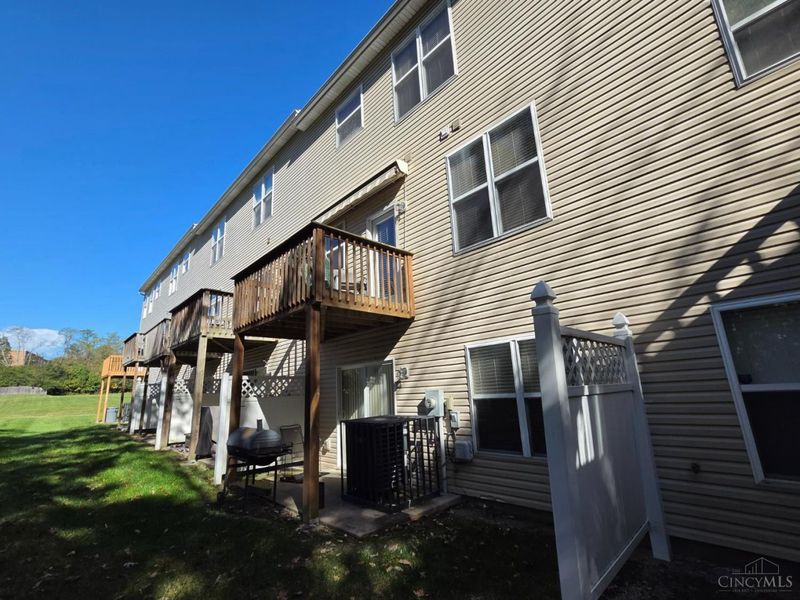2407 Bluffcrest Lane, Cincinnati, OH 45238 Photo 25