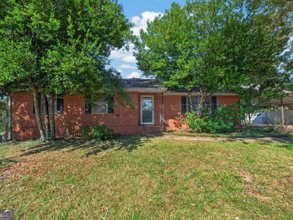 1111 Cliff Crest Court, Marietta, GA 30008