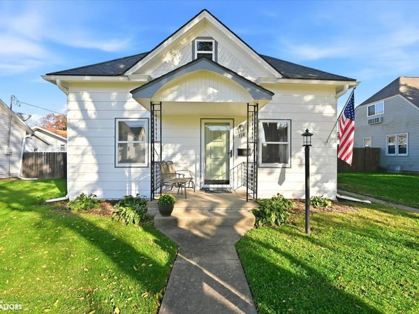 318 N 3Rd Avenue, Logan, IA 51546