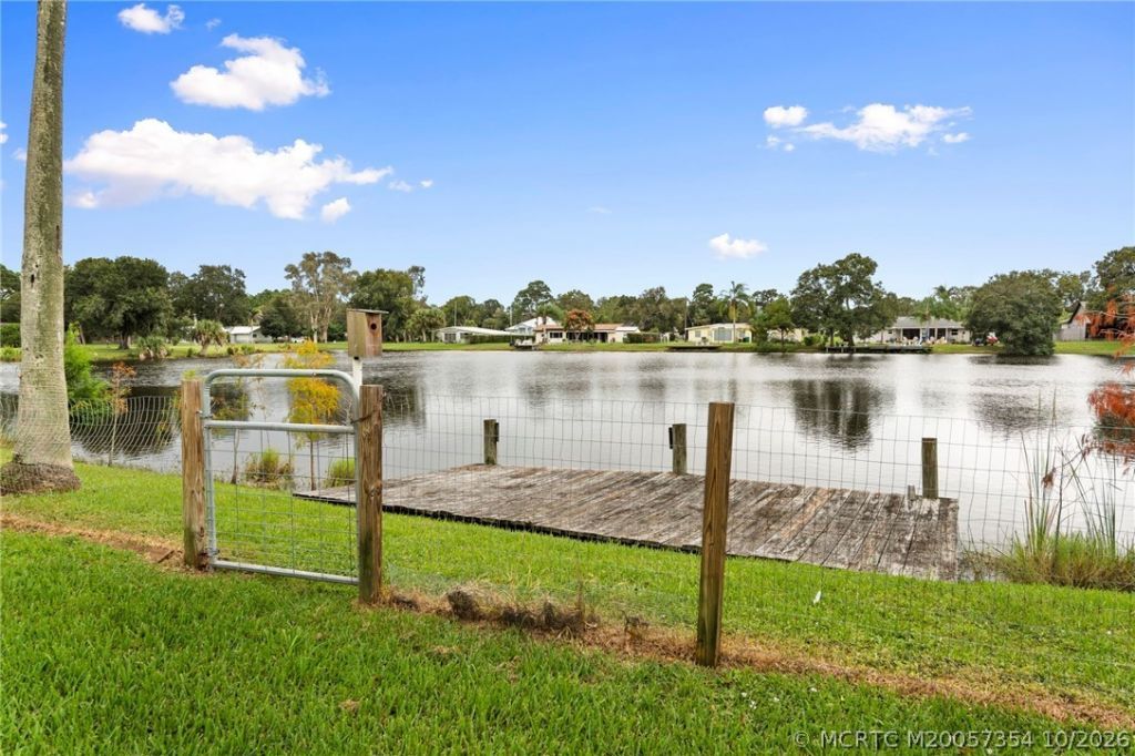 7003 Salerno Road , Fort Pierce, FL 34951 Photo