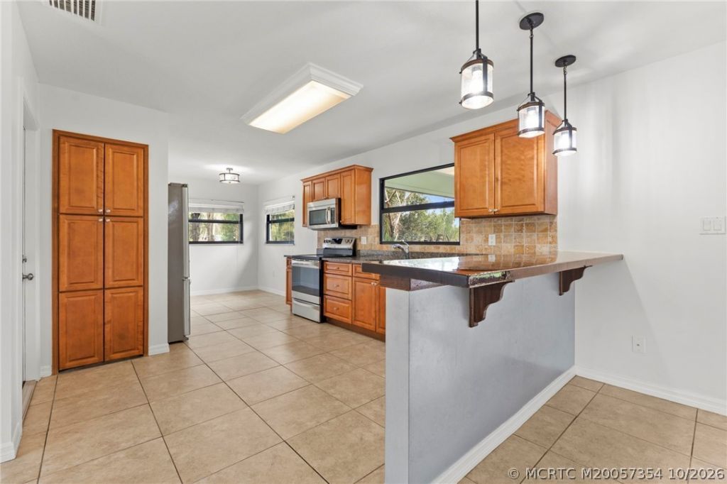 7003 Salerno Road , Fort Pierce, FL 34951 Photo