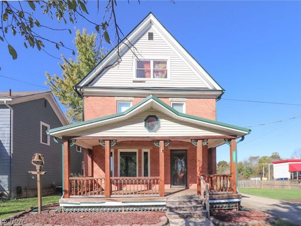 146 S Main Street, Creston, OH 44217
