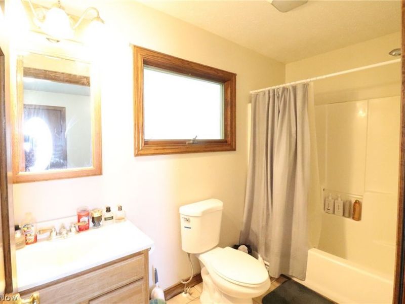 146 S Main Street, Creston, OH 44217 Photo 14