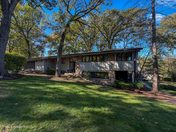 12500 S 91st Avenue , Palos Park, IL 60464