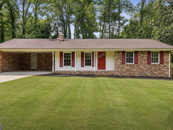 182 Jennifer Lane, Lilburn, GA 30047