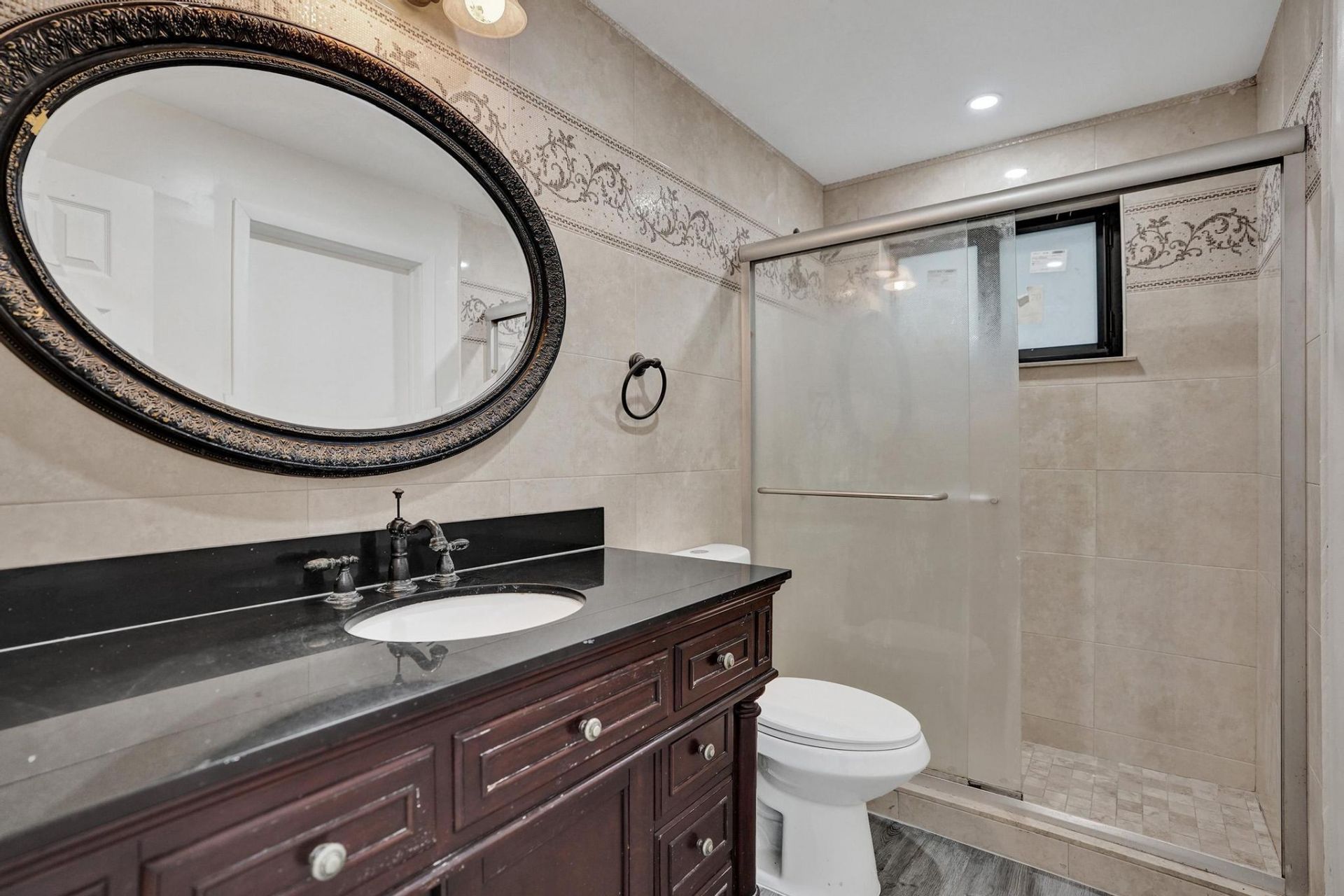 393 Cypress Avenue, West Palm Beach, FL 33415 Photo