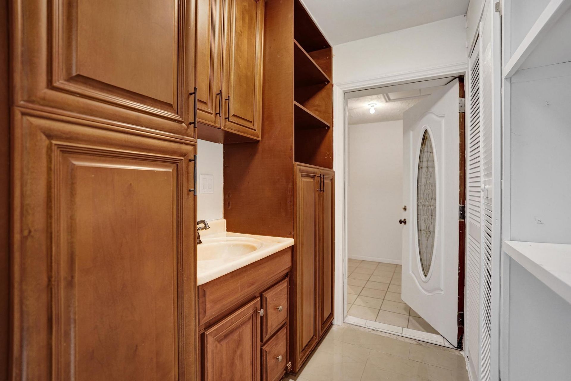 393 Cypress Avenue, West Palm Beach, FL 33415 Photo