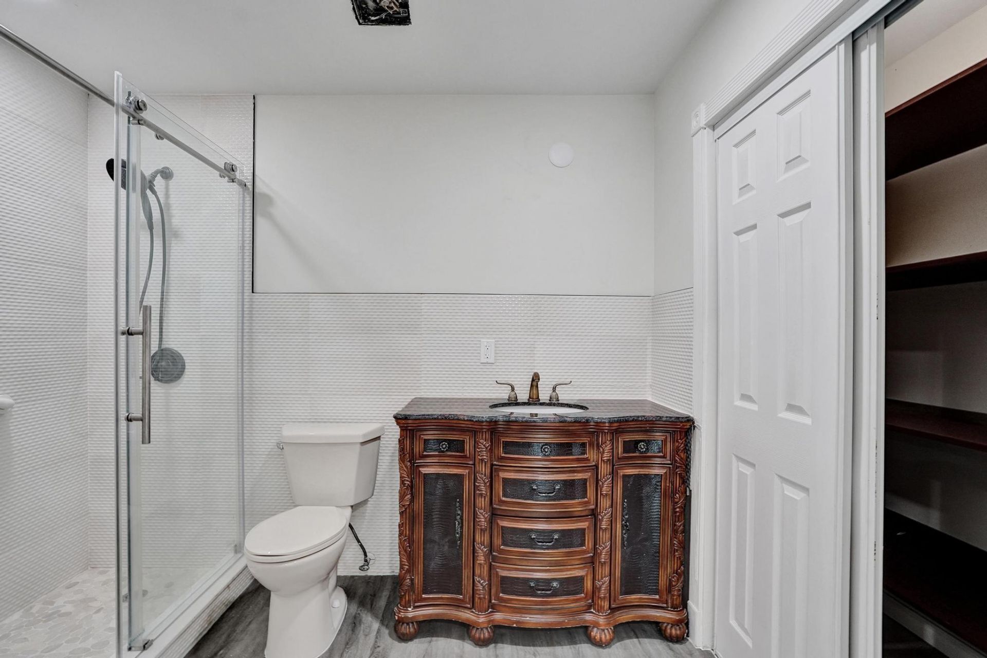 393 Cypress Avenue, West Palm Beach, FL 33415 Photo
