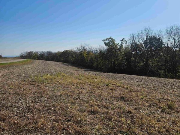 Nature Lane, Prairie du Chien, WI 53821