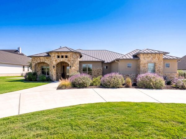 1237 Tenderfoot, New Braunfels, TX 78132