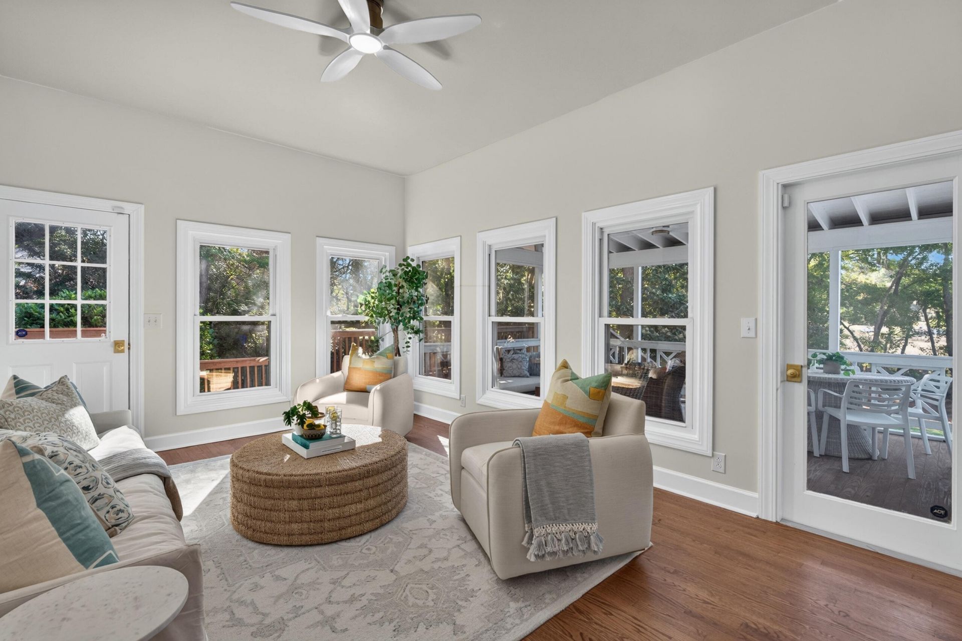 1635 Seignious Drive Photo 36