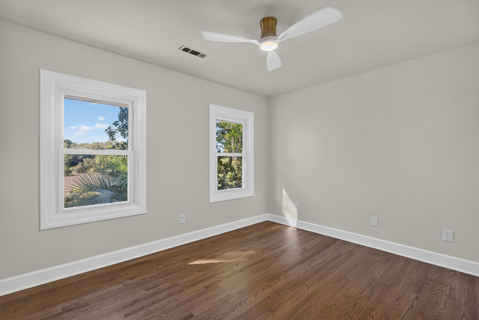 1635 Seignious Drive Photo 60