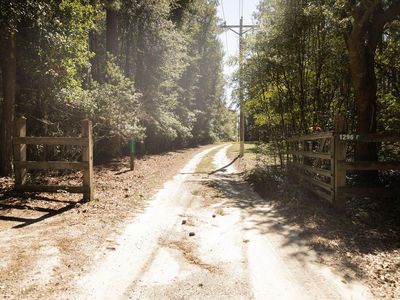 1298 Barracada Road, Walterboro, SC 29488