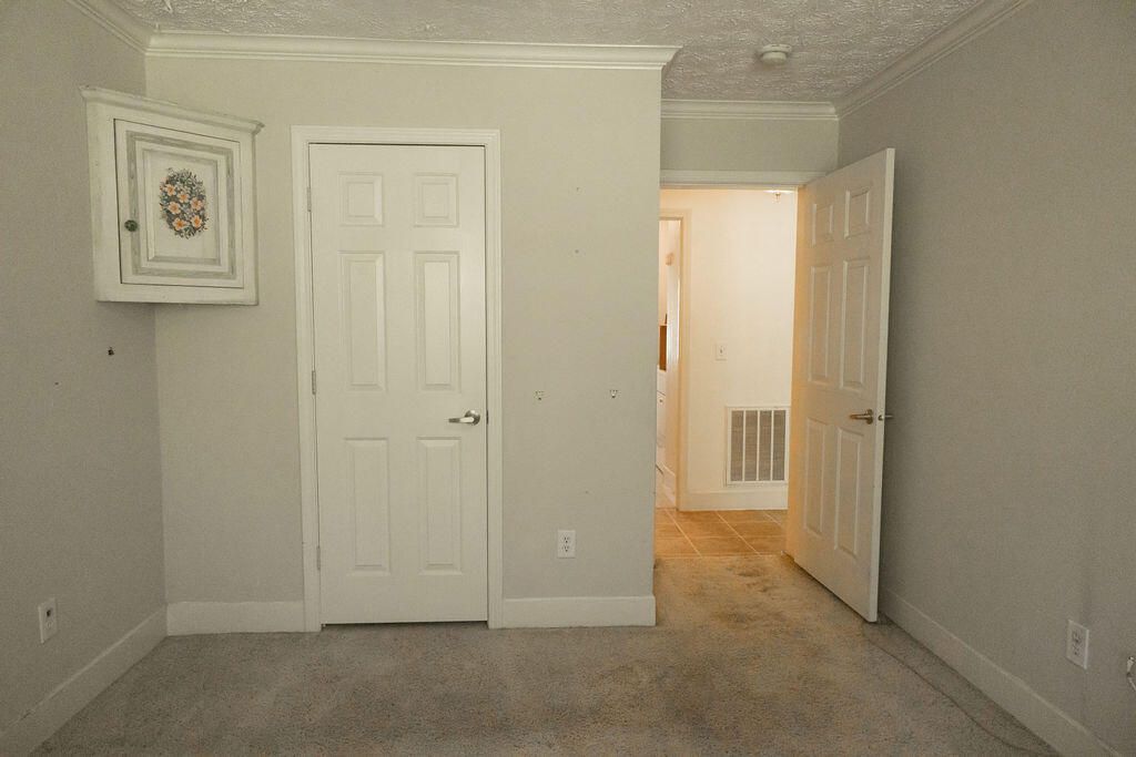 1298 Barracada Road Photo 35