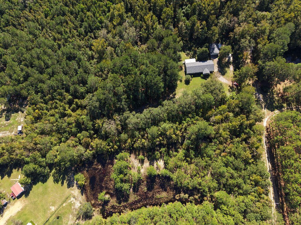 1298 Barracada Road Photo 4