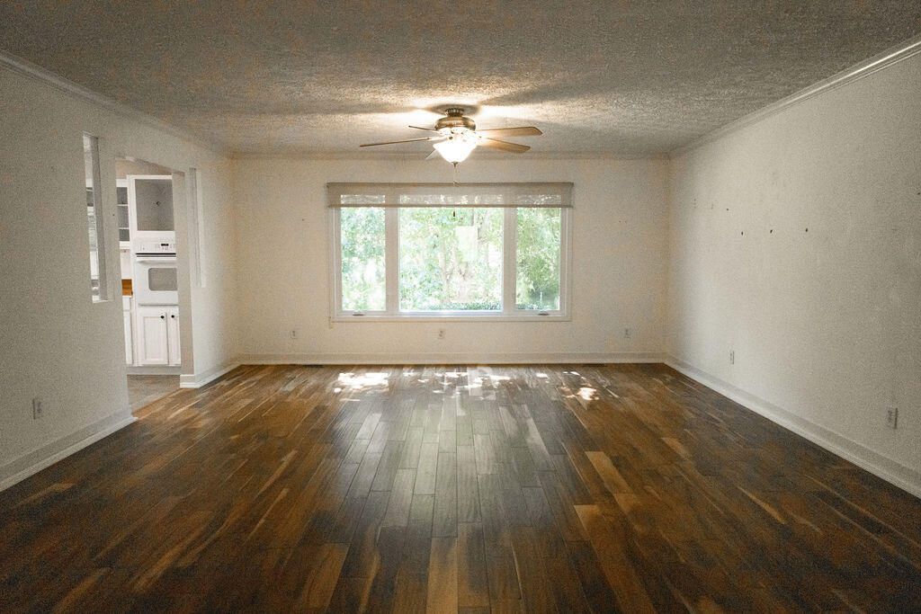 1298 Barracada Road Photo 9